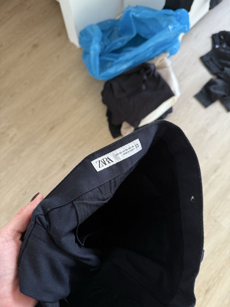Zara spodnie meskie granatowe