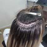Aplicação de cabelo e venda de cabelo