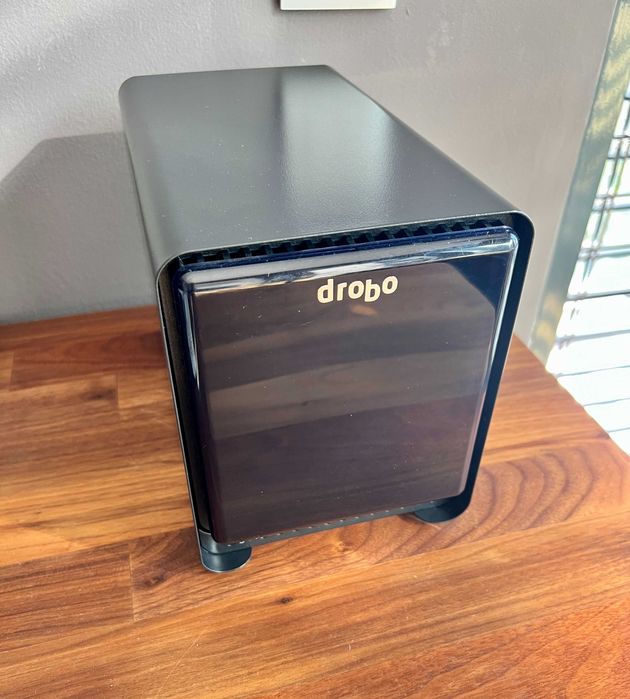 Unidade DAS - Drobo 5C Raid / Como novo / 5 Discos