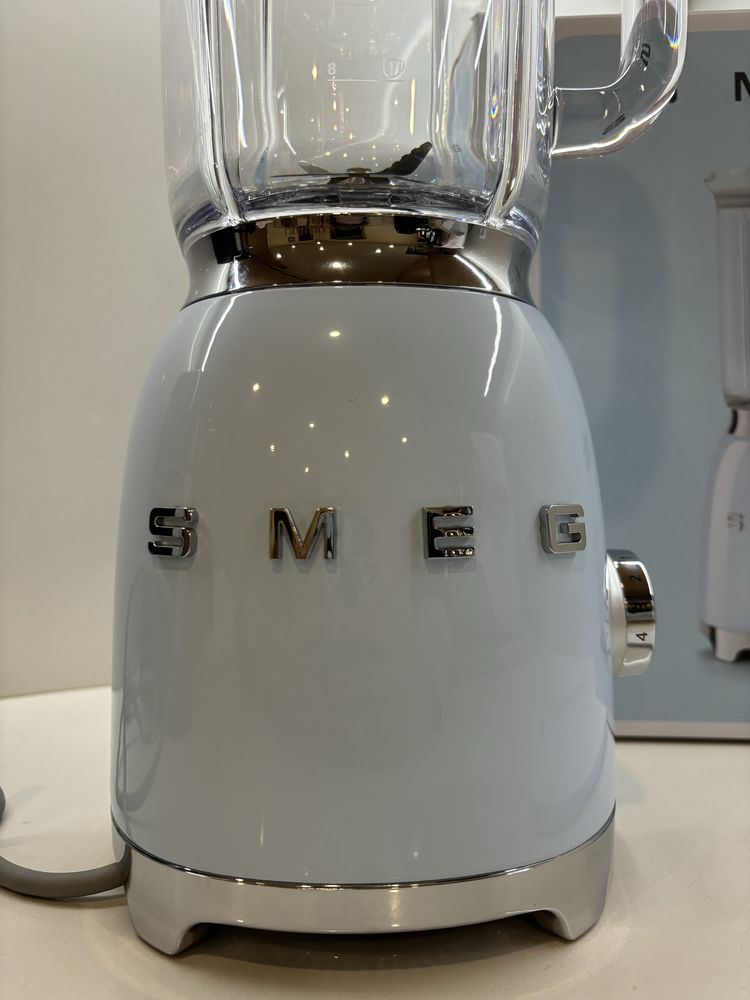 Liquidificadora SMEG Azul NOVA