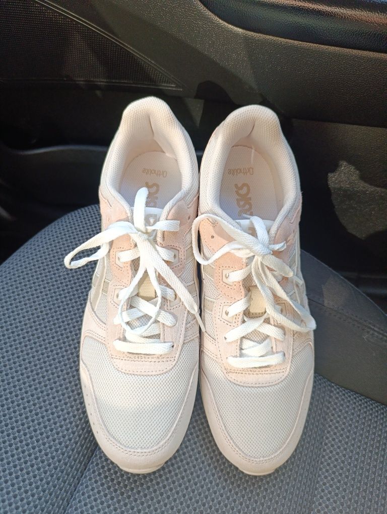 ASICS Lyte Classic original p. 42(26,5) нові