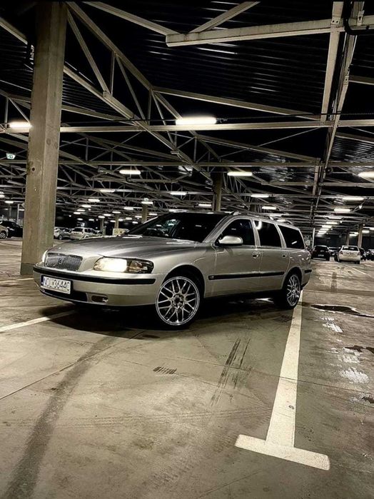 VOLVO v70 2.4T 200KM Benzyna + LPG 2000r
