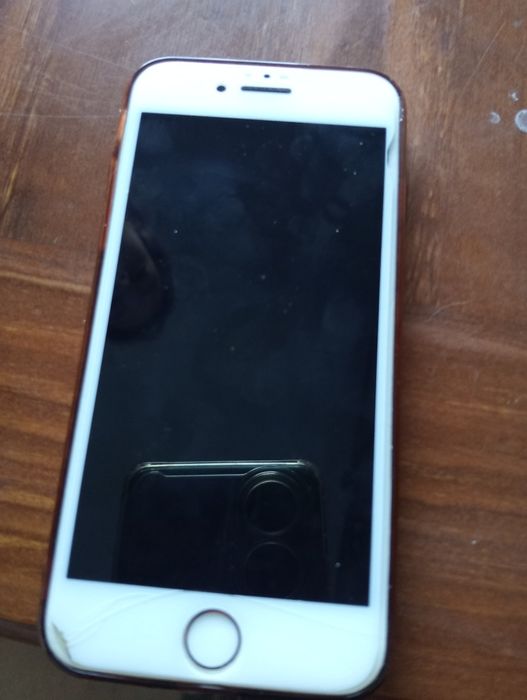 Vendo iPhone 8 usado