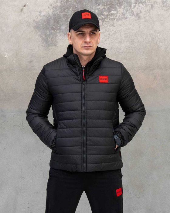 Чоловіча куртка жилет демі осінь осіння брендова hugo boss