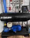 Pompa próżniowa DVP 900 marki DeLaval / Alfa Laval do dojarki / hali