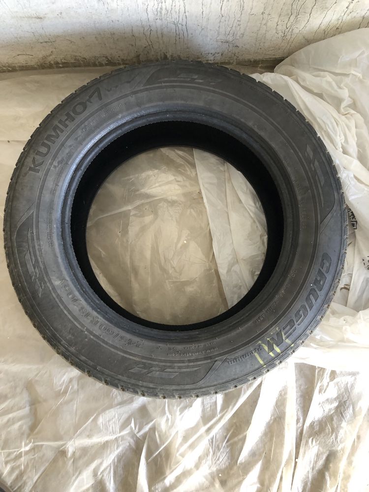 Шини Kumho Crugen Premium 245/60R18