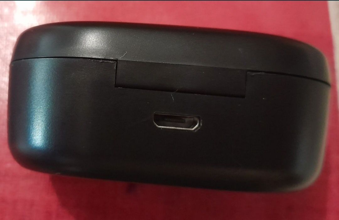 Fones Bluetooth novos
