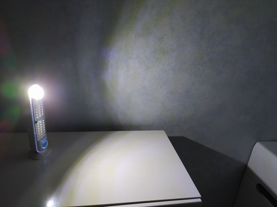 Лампа.Фонарик.Ліхтар.Фонарь.Лампа акумуляторна