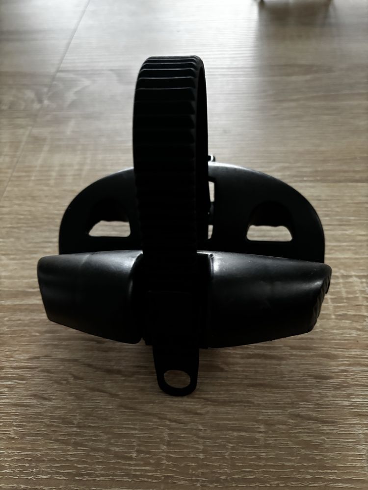 Thule Freeride 532 podstawa mocowania koła 51350 z paskiem 50718