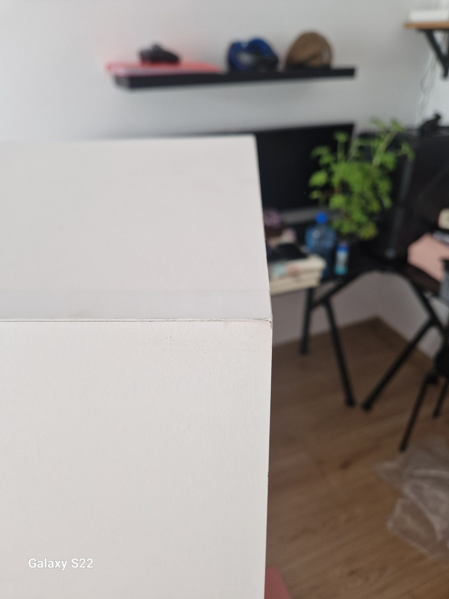 Szafka rtv wisząca Black Red White