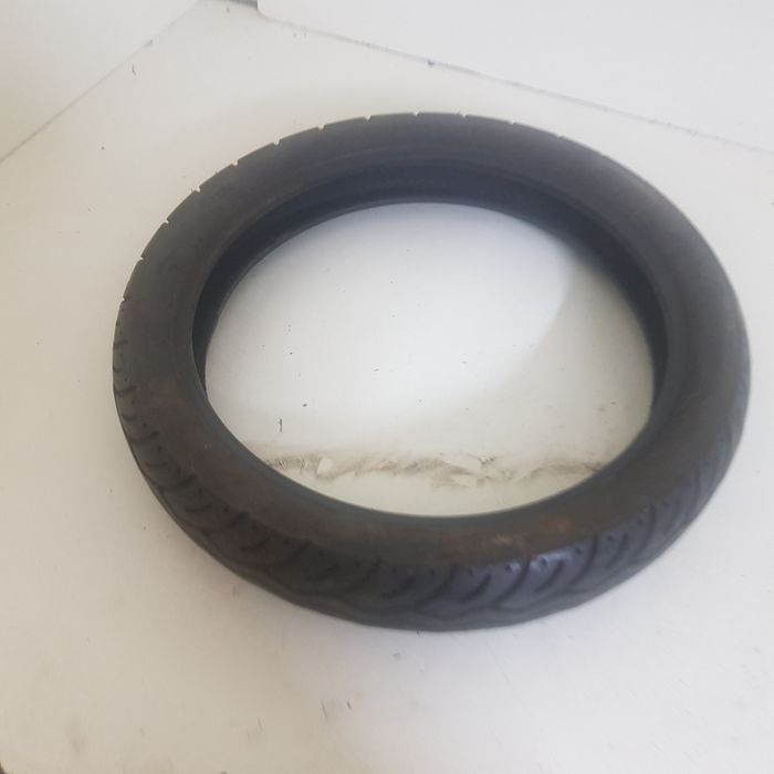 Opona motocyklowa 110/80-17