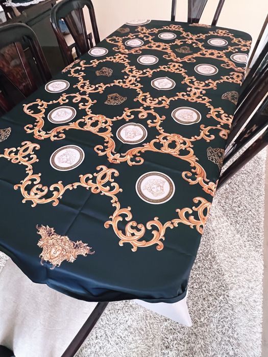 Obrus 150x220 cm Versace