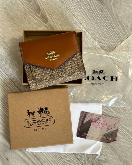Гаманець coach жіночий