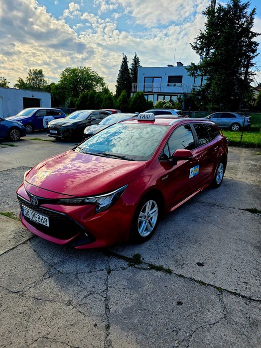 Auto wynajem samochodów, wypożyczalnia Uber Bolt, TAXI