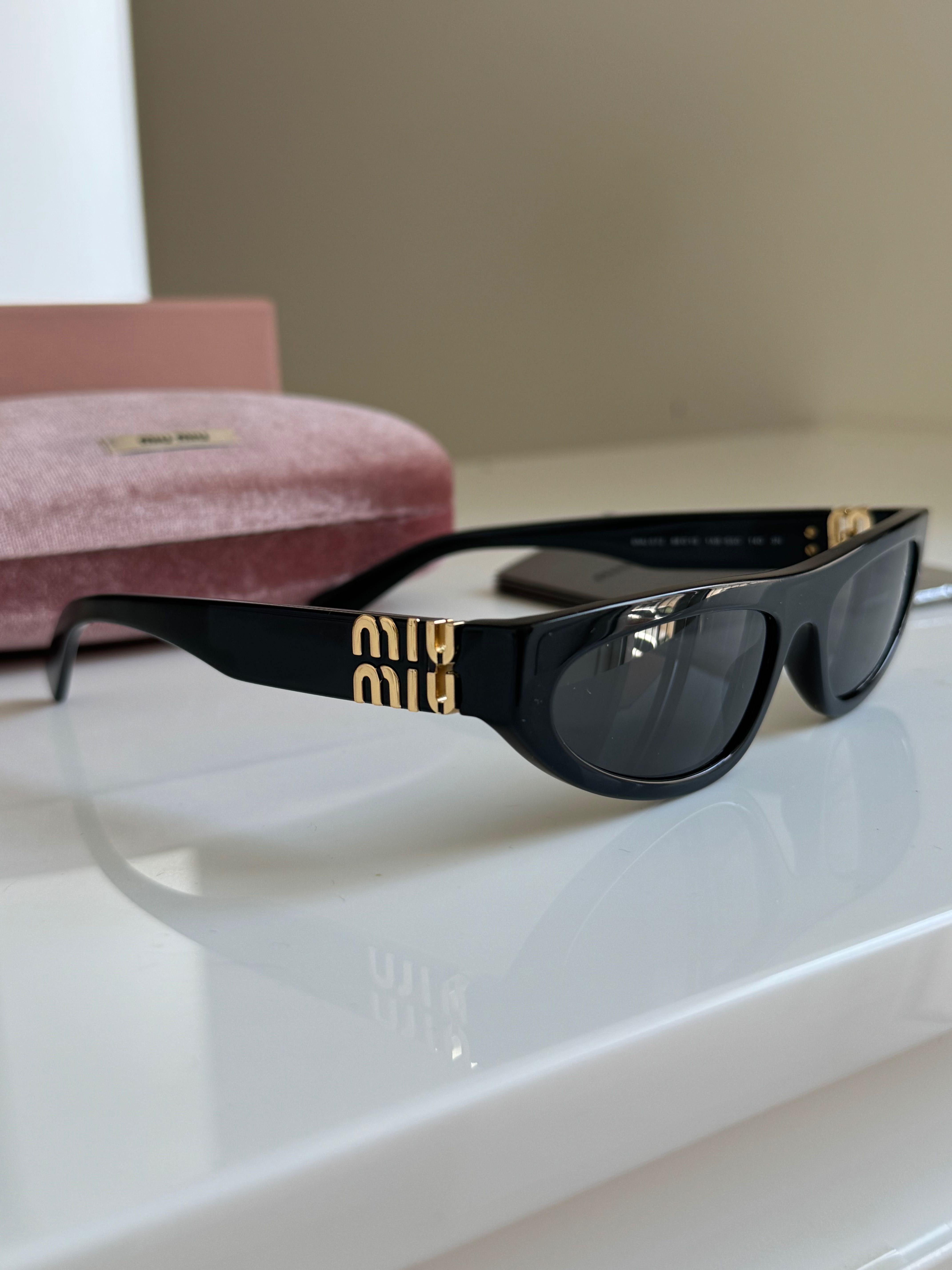 MIU MIU sunglasses SMU 07Z