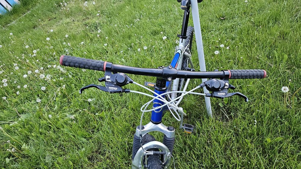 Giant boulder Alu 26"