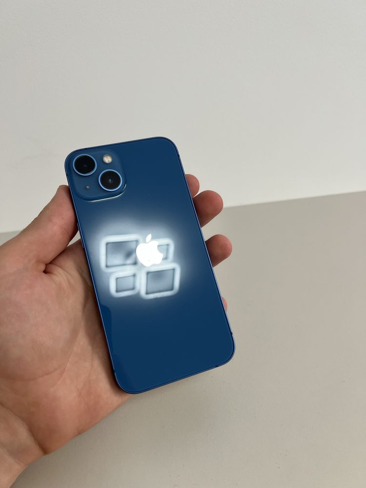 Iphone 13 128 GB R-Sim Стан Нового