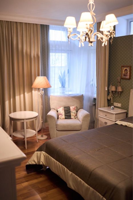 Продам дом на правом берегу реки Днепр пос.Ямбург с.Днепровое