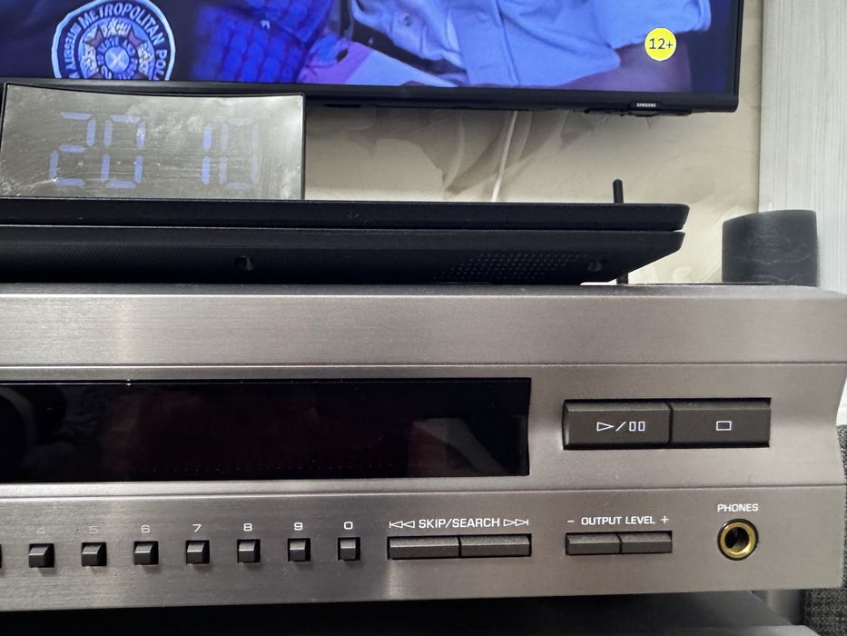 Продам CD Yamaha CDX-496