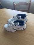 Nike Air Monarch