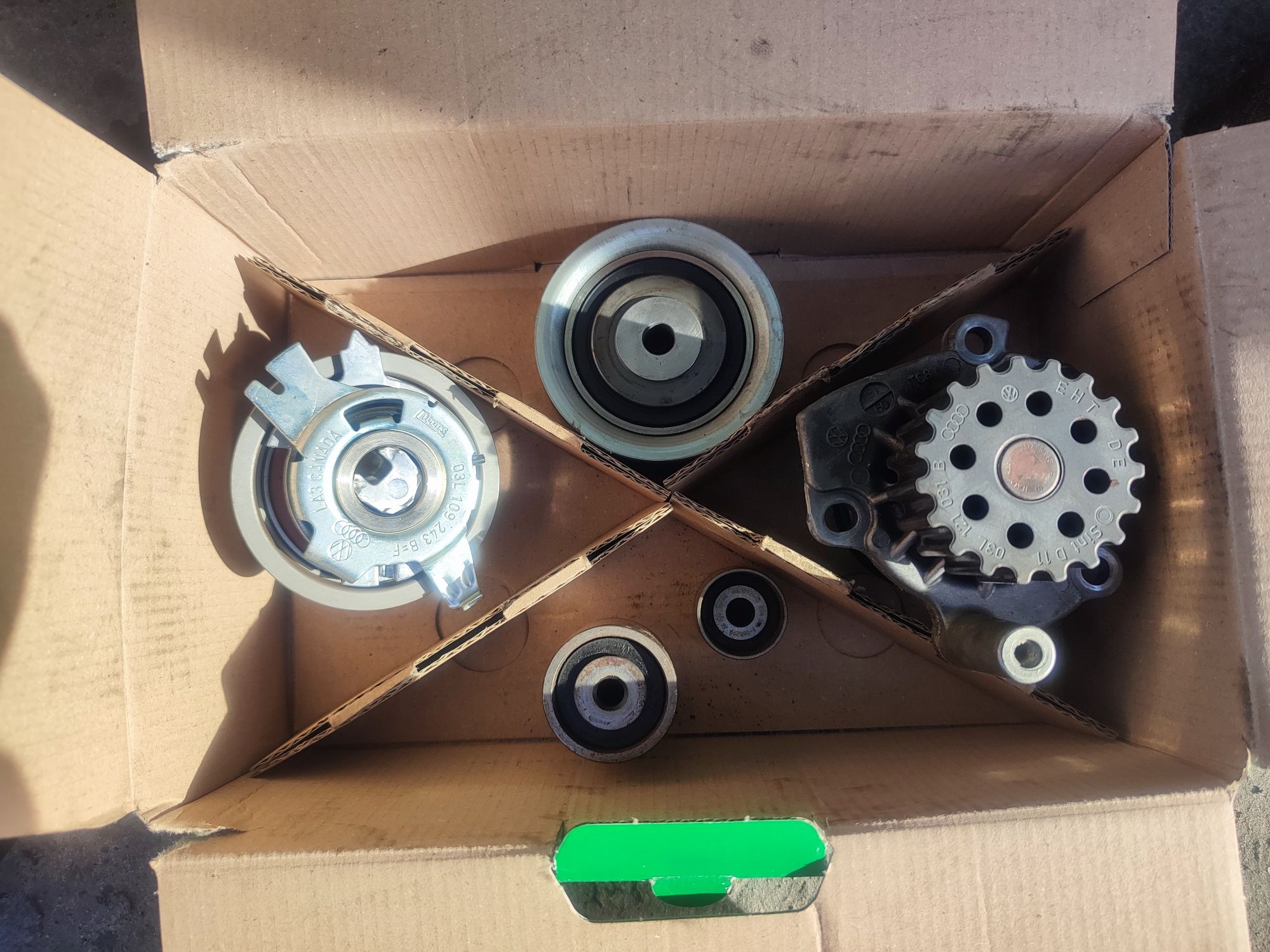 Комплект ГРМ 1.6 tdi CAYC Volkswagen