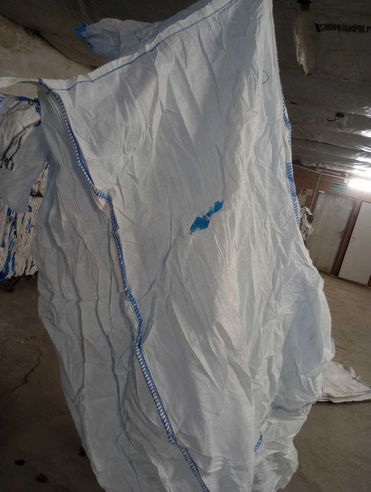 Worki Big Bag 170 cm z wkładem foliowym uszkodzone DO GRUZU DREWNA ITP