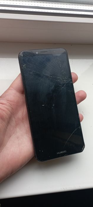 На запчасти Huawei y6 2018