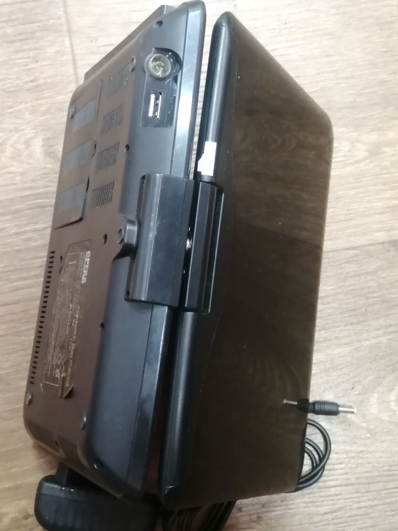 Dvd Проигрыватель Opera OP-1220D   (Reellex портативный DP-9207TVG