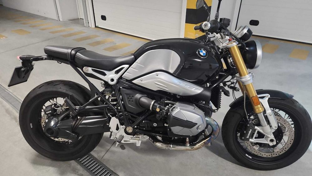 BMW R nineT – COMO NOVA! Apenas 2100 km – Uma moto para coleção!