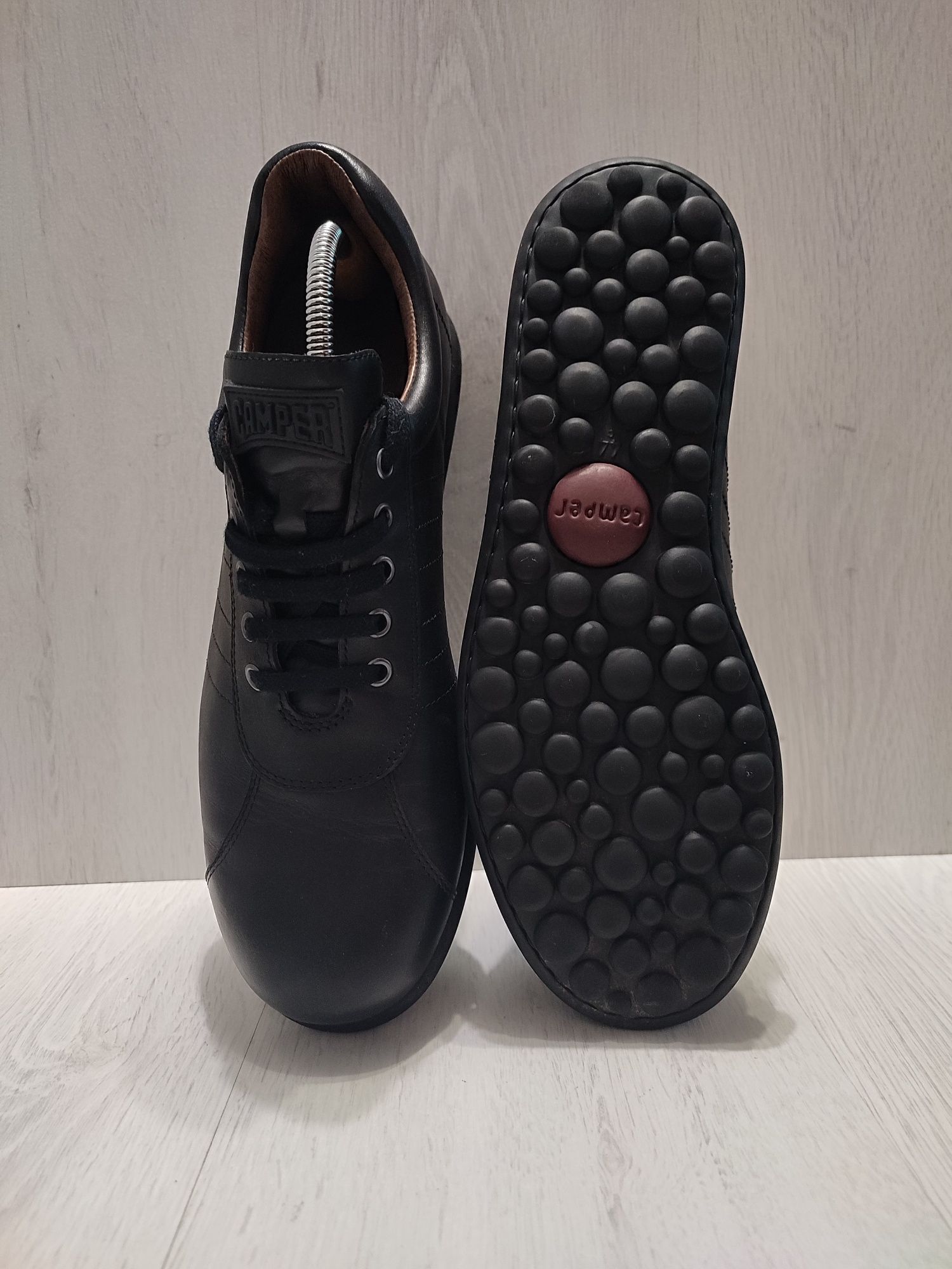 Туфлі Camper Pelotas Ariel 44 - довжина устілки 28,5 см з загином.