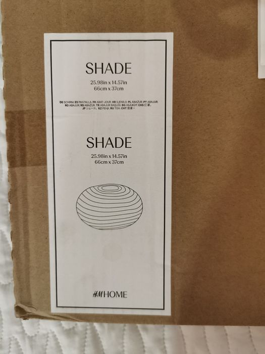 Klosz z papieru ryżowego H&M