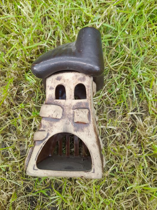 Lampy/domek/figurka/czajnik/klosz/kubki