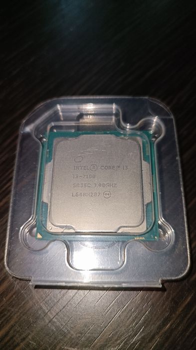 Процесор Intel Core i3-7100 3.90Ггц SR35C