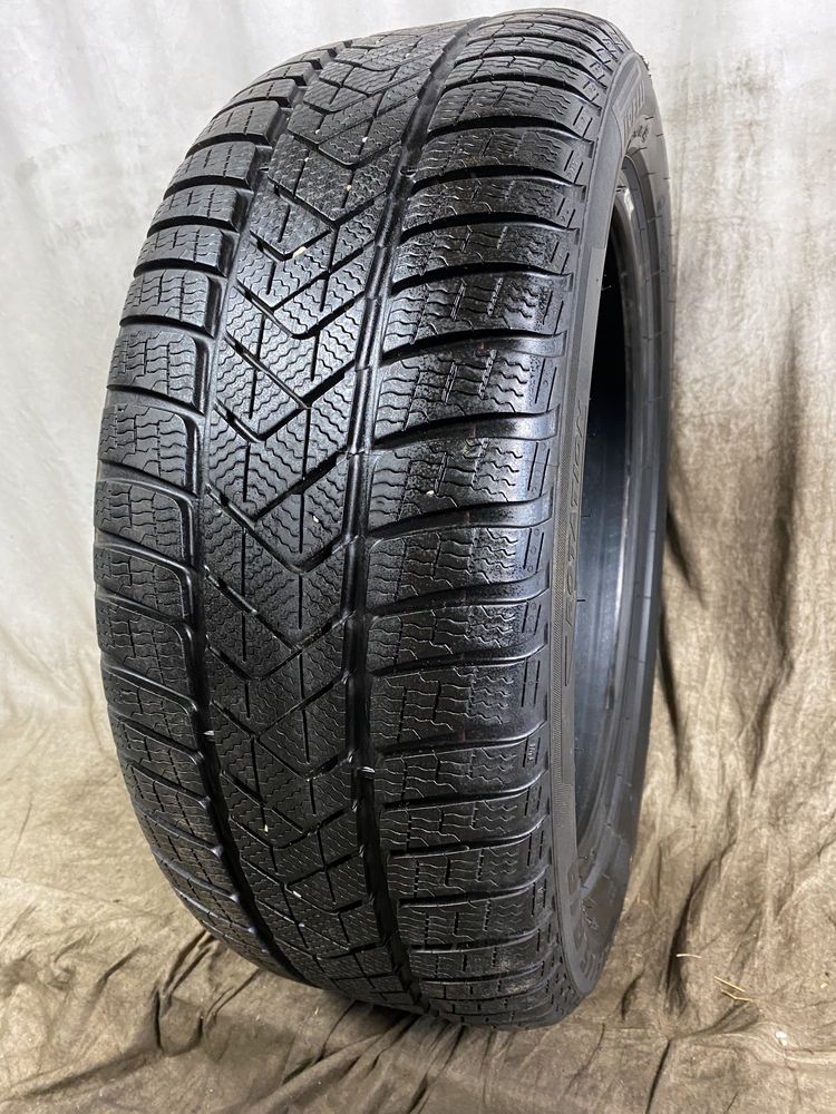 245/45R18 100V Pirelli Sottozero 3 * MO 19rok