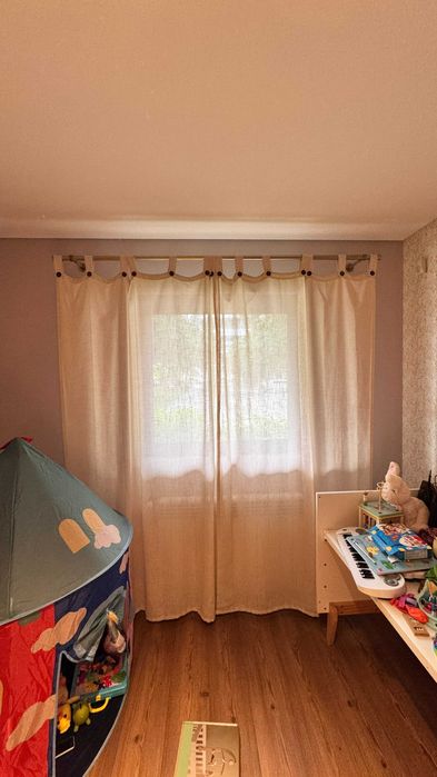 Cortinado de Quarto / Sala com varão dourado (incluído)