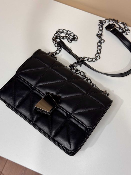 Жіноча сумка через плече, класична