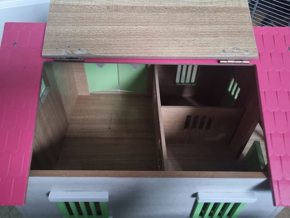 Stajnia drewniana zabawka