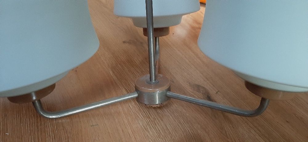 Stara lampa wisząca