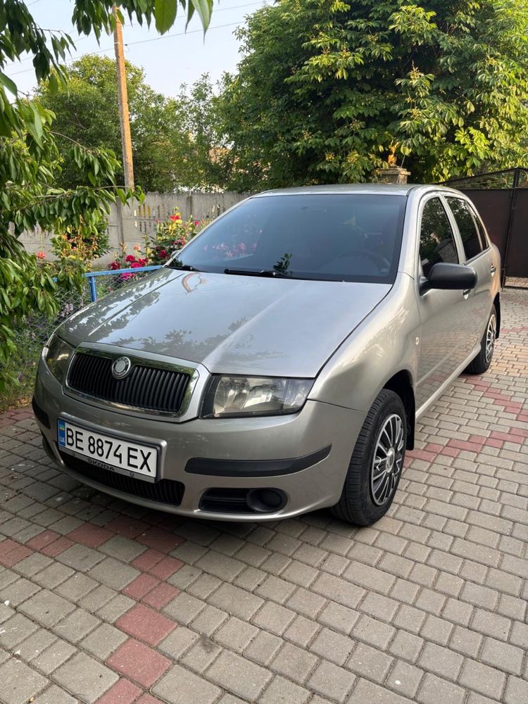 Продаю skoda фабия