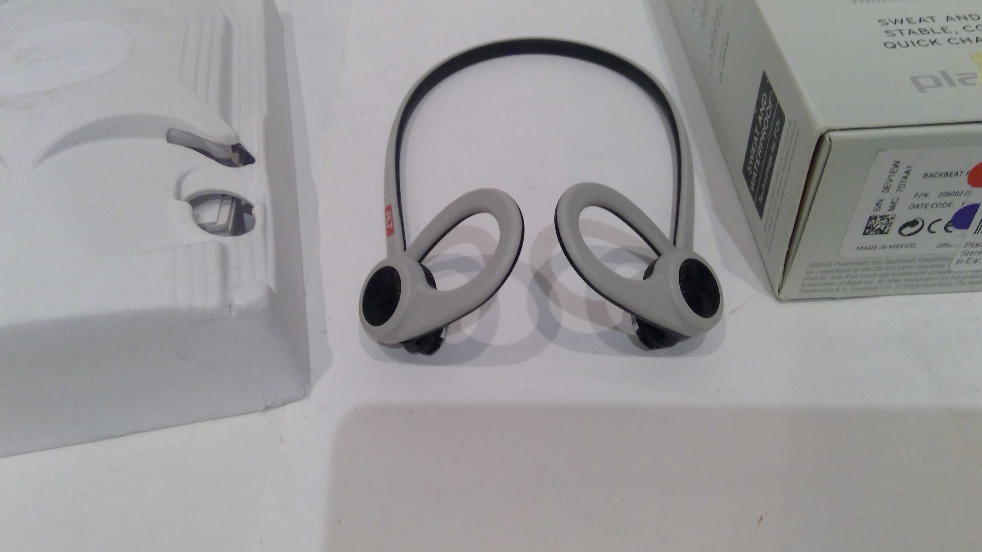 Bezprzewodowy zestaw słuchawkowy Plantronics BackBeat fit S64