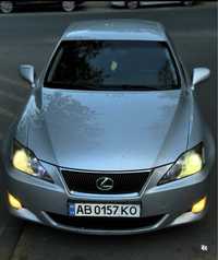 Продам Lexus IS