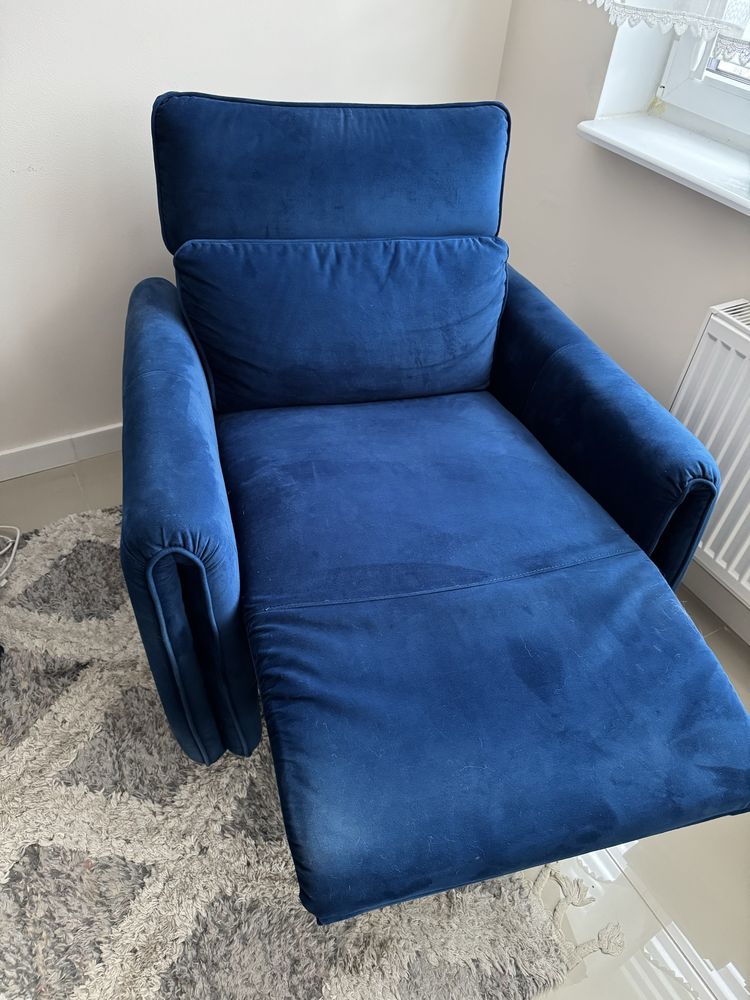 Rozkładany fotel z funkcją relax