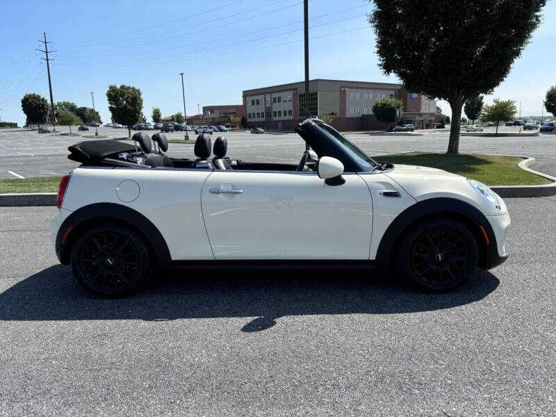 2017 MINI Cooper Convertible