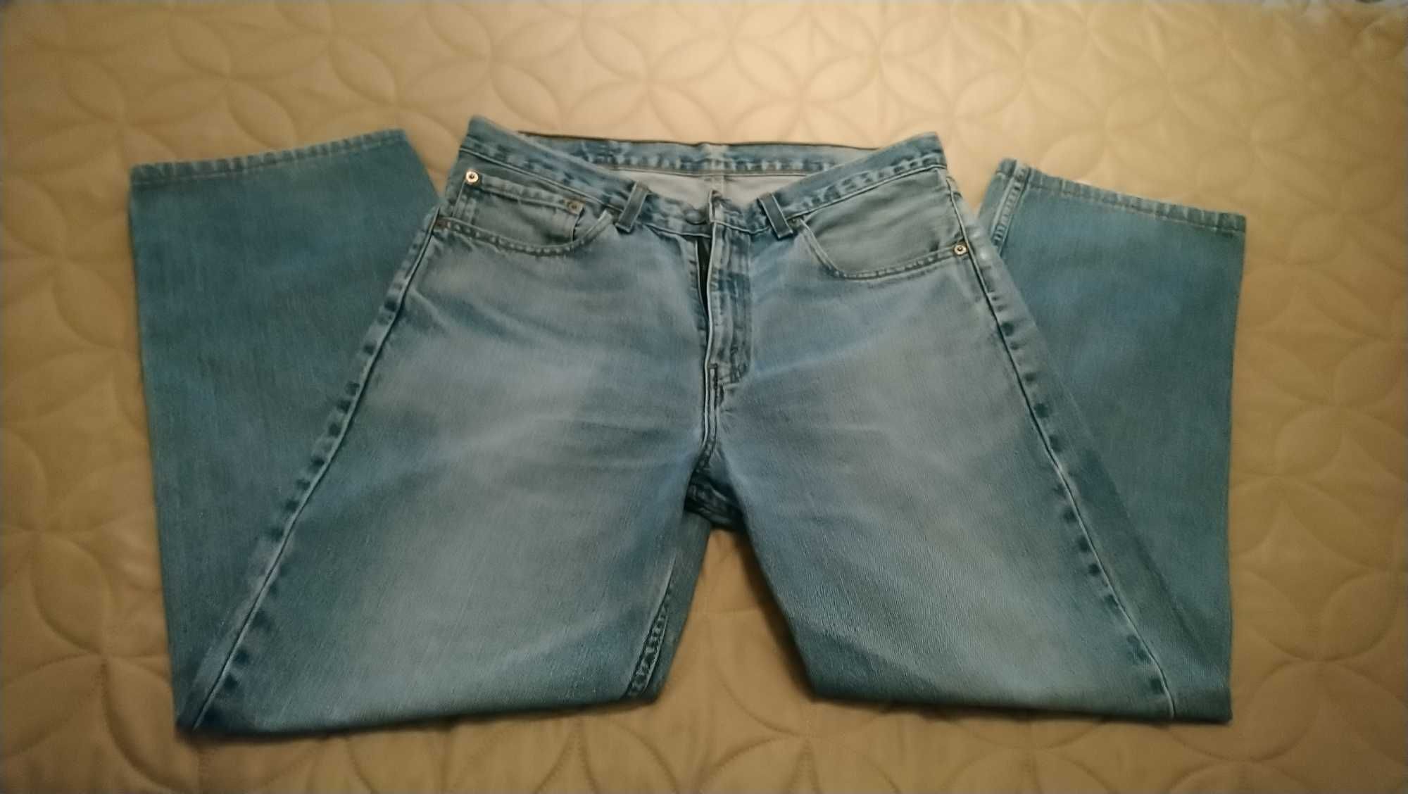 Calças LEVIS (originais)