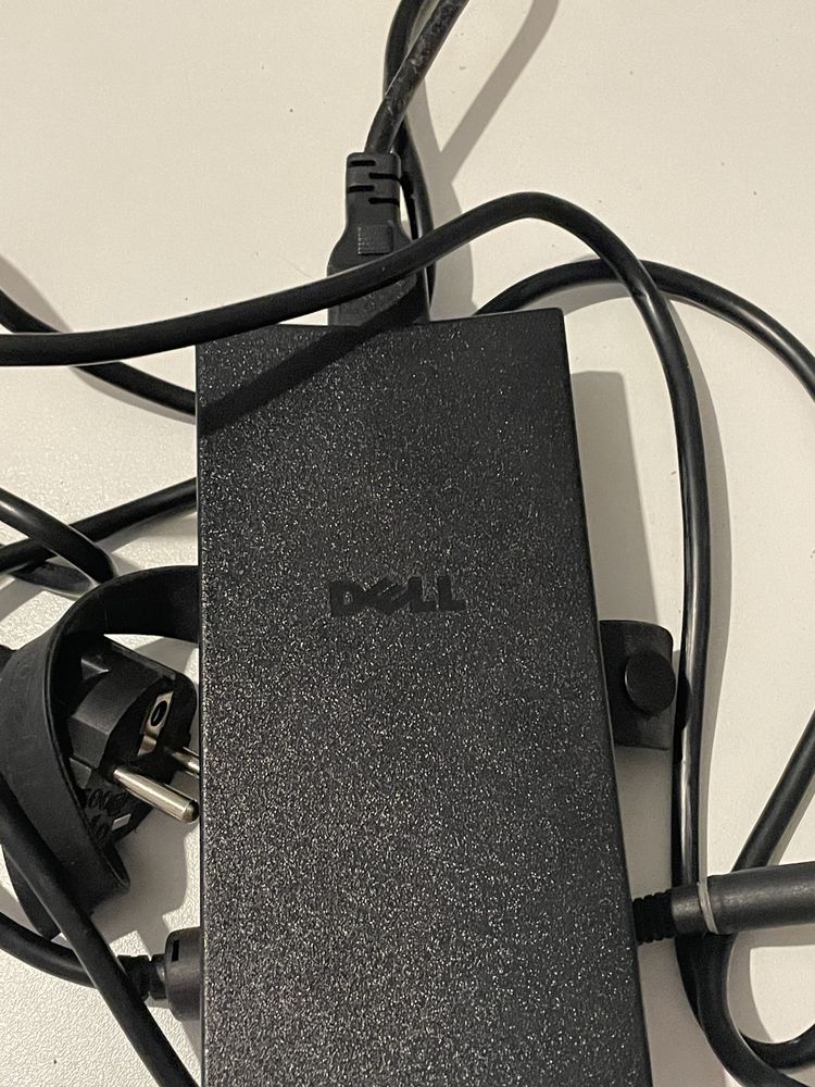 Оригінальний !Адаптер Dell D130 Pe 1-Ідеальний 00 19.5V-6,7 V