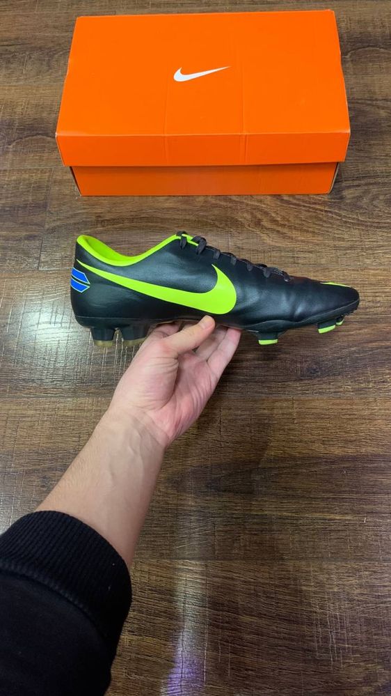 Бутси Nike Mercurial