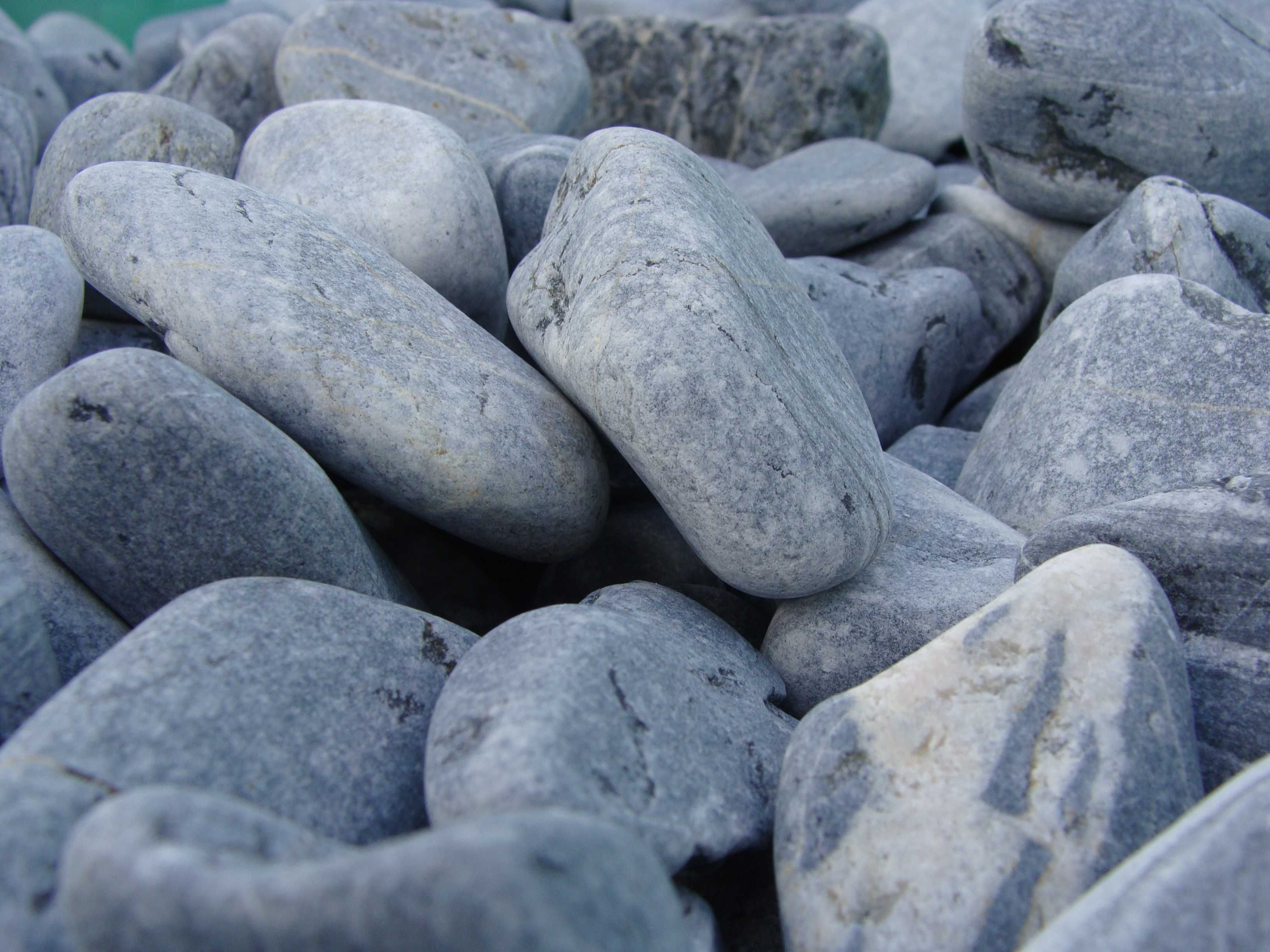 Kamień dekoracyjny, otoczak Ice Blue 20-40 mm, odcienie szarości 10 kg