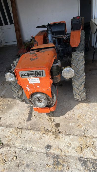 Trator  Pasquale 491 com frese