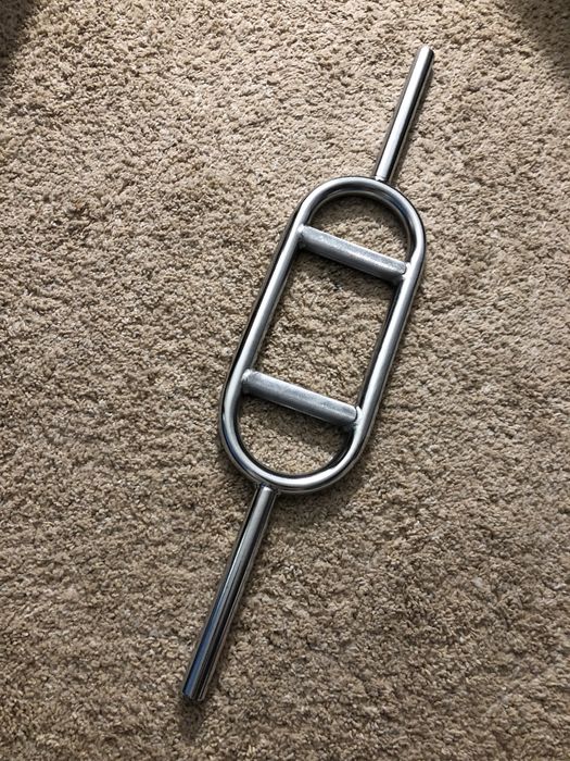 Vendo barras de bicep/tricep e supino