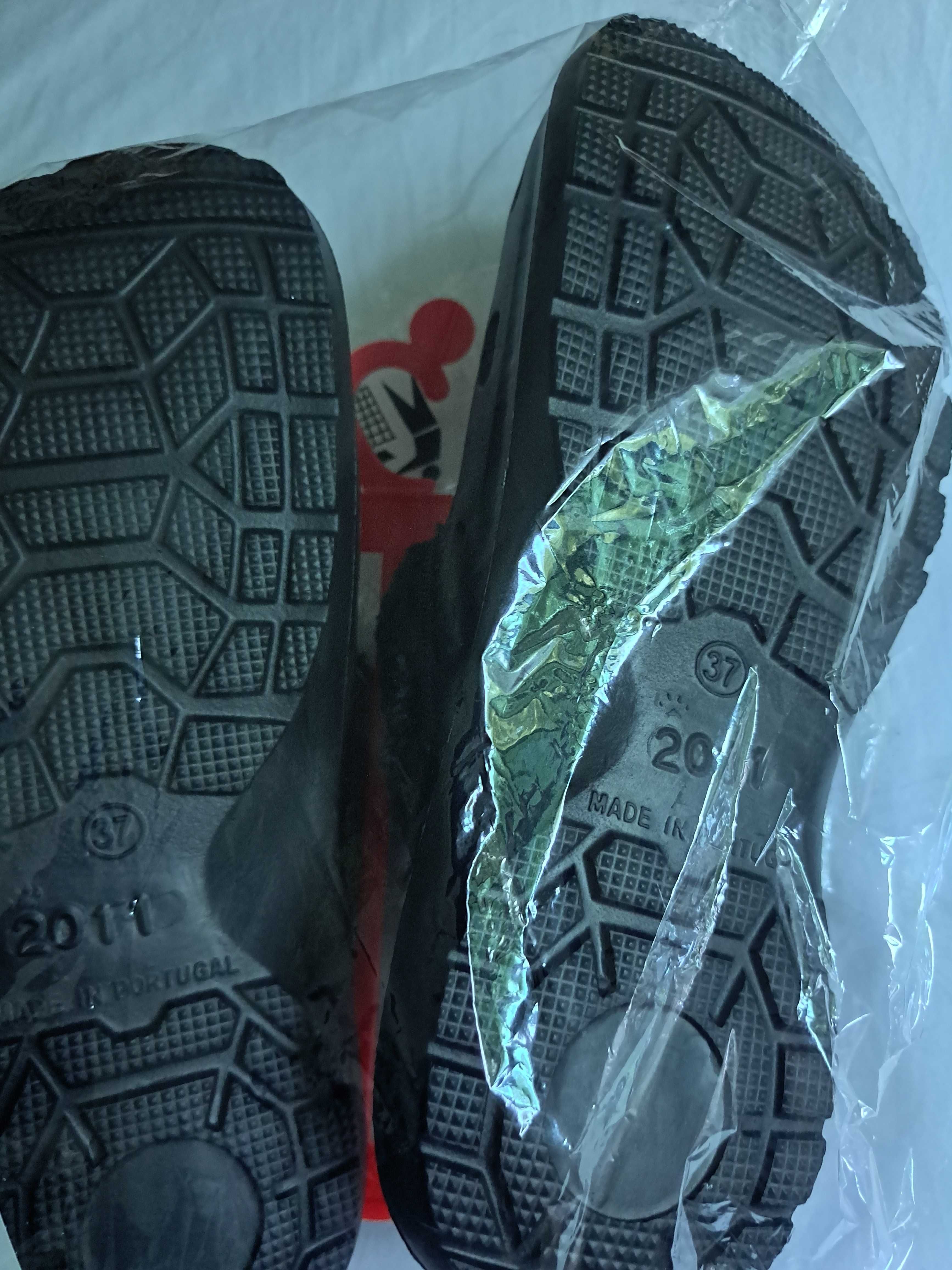 Crocs - Sandálias 100% eva - da Orsosandles - Novas! - Tam. 37 - Preto